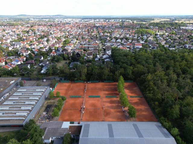 Startschuss für den Bau des Padelplatzes